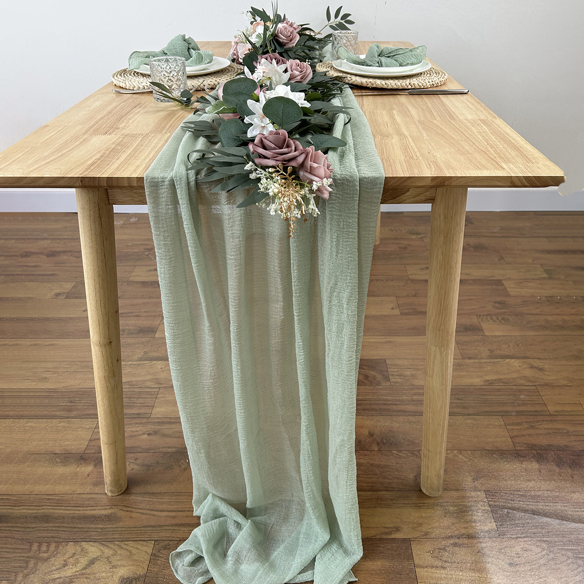 Sage Green Gauze Table Runner  - đánh giá và giá Christmas Table Runner