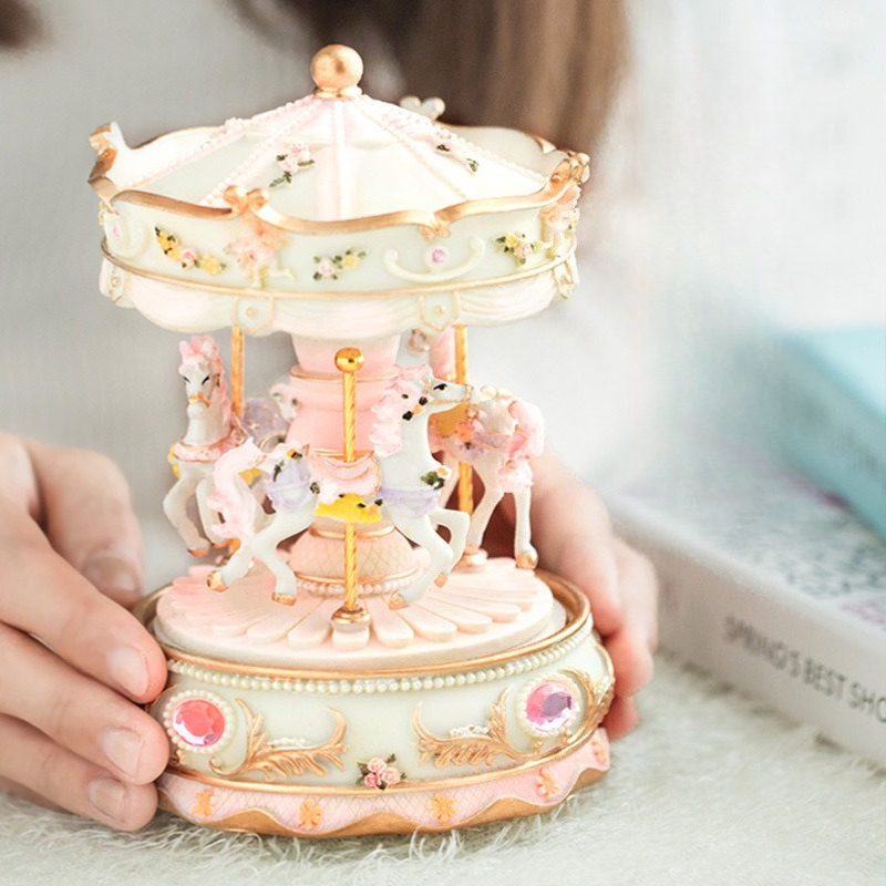 Handmade Resin Carousel Music  - đánh giá và giá Snow Globe Musical